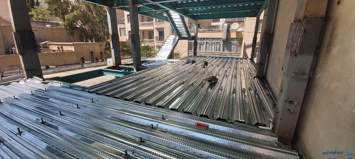عکس اجرای سقف عرشه فولادی