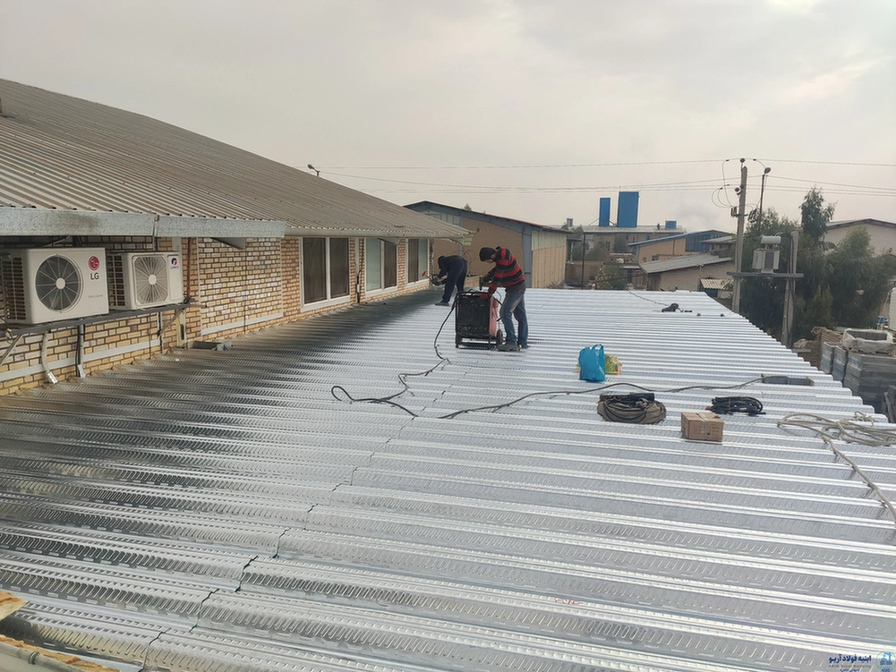 عکس اجرای سقف عرشه فولادی