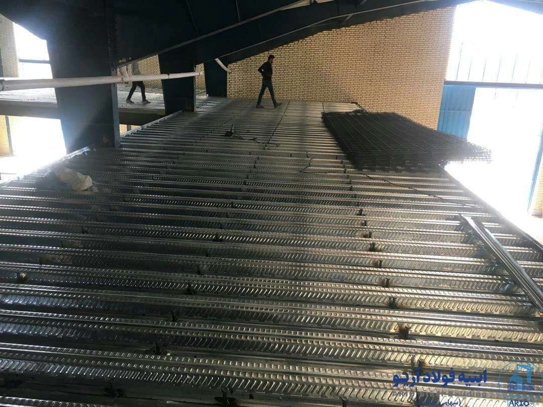 عکس اجرای سقف عرشه فولادی